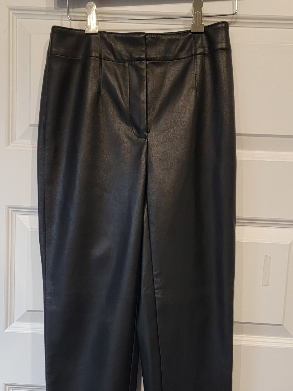 Ann Taylor Black Faux Leather Pleather Pants size 00
